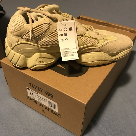 Yeezy 500 ‘Super Moon Yellow’ - Picture 4 of 5